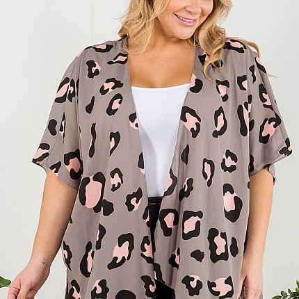 Short Sleeve Leopard Print Cardigan (Curvy Sizes)